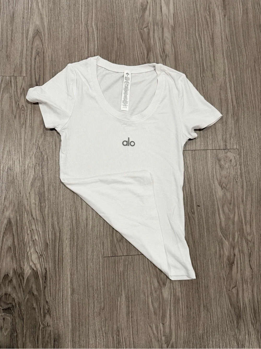 ALO Yoga White Ribbed Scoop Neck Short Sleeve Tee